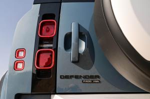 Land Rover Defender 110 P400 HSE 2020 года  (ZA)